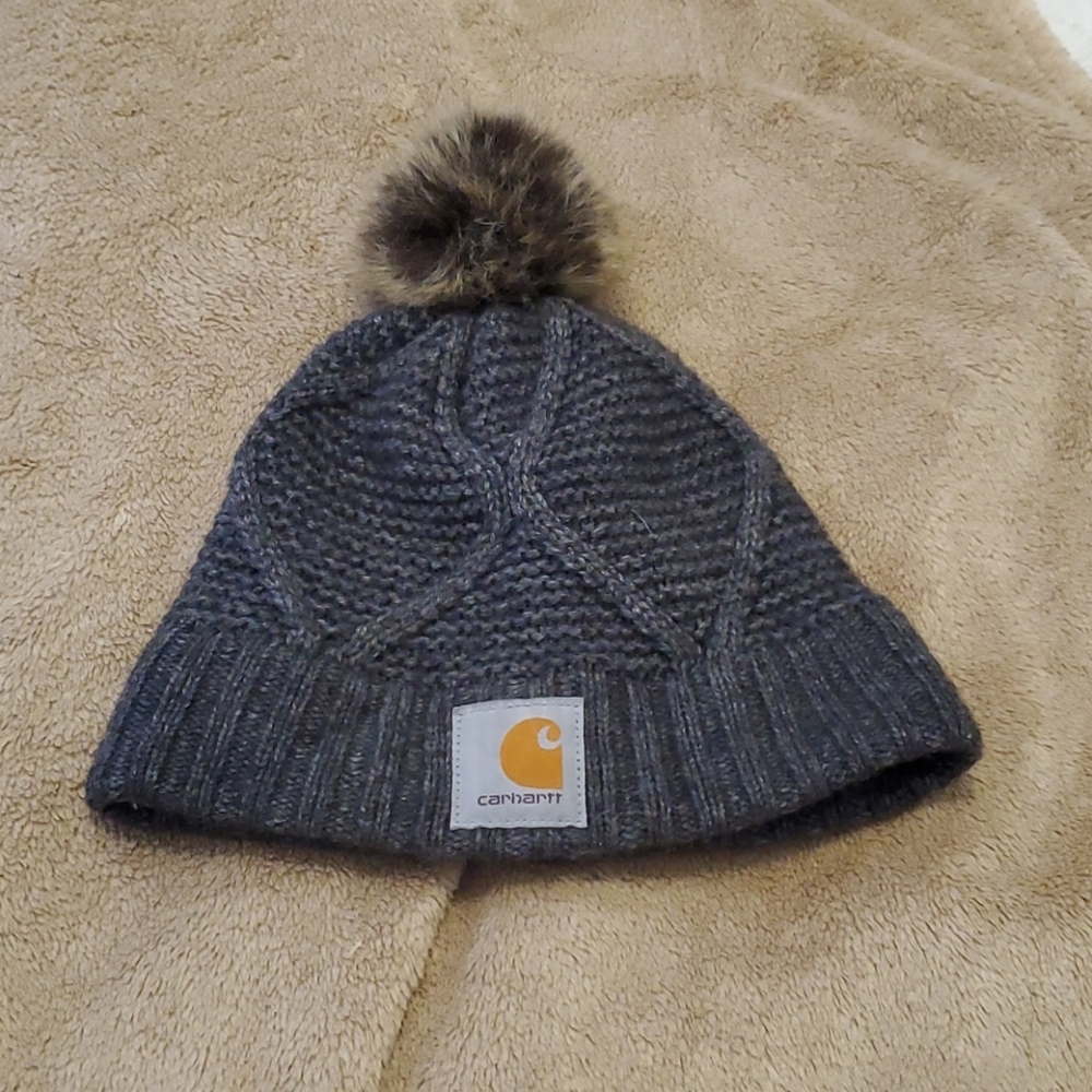 Cable Knit Pom Hat